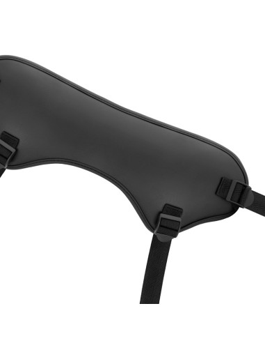 Arnes con Pene de Silicona Liquida Jude 18 cm